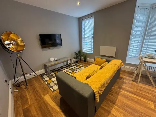 Cleethorpes Service Accommodation